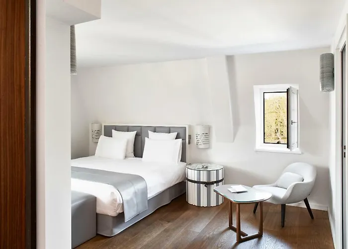 Pavillon Regent Petite France By Collection